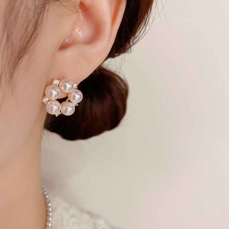 Elegant pearl hoop earrings