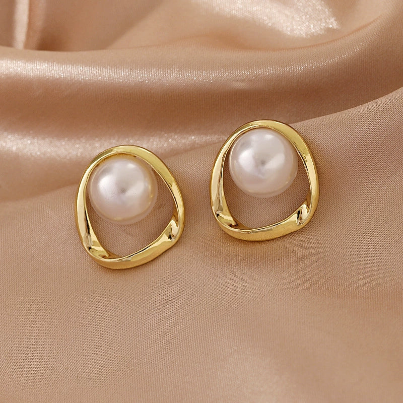 Korean Pearl Earrings
