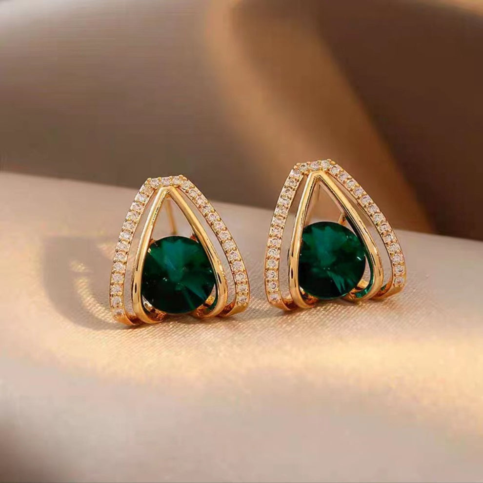 Diamond heart earrings