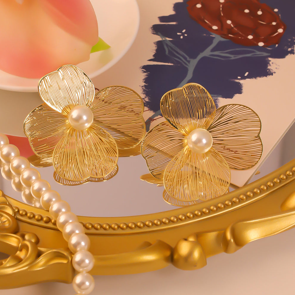 Korean simple metal flower earring - Gold