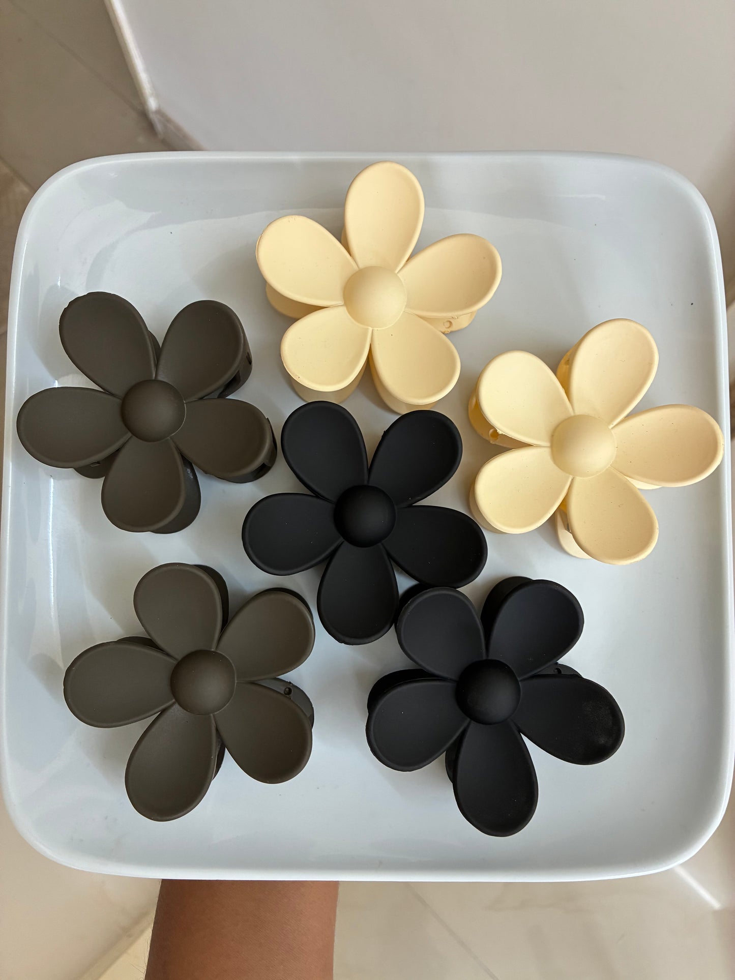 Sun Flower Clutchers