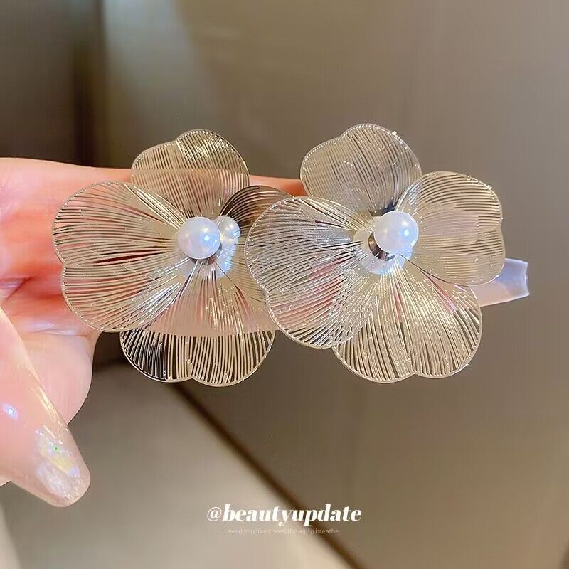 Korean simple metal flower earring - Silver