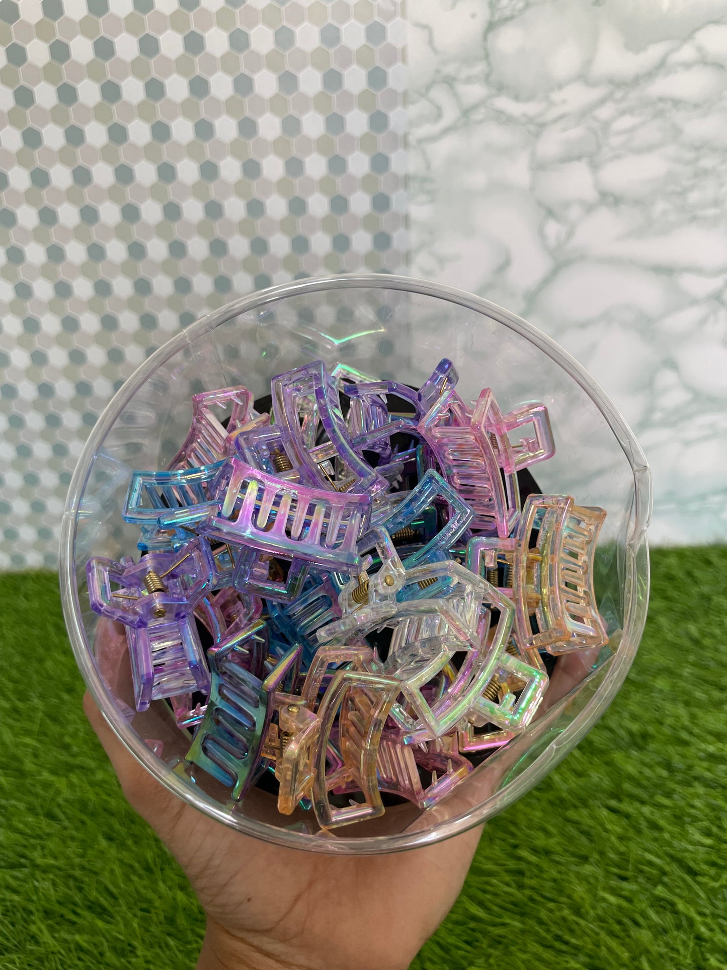 Fluorescent Hair Clutchers