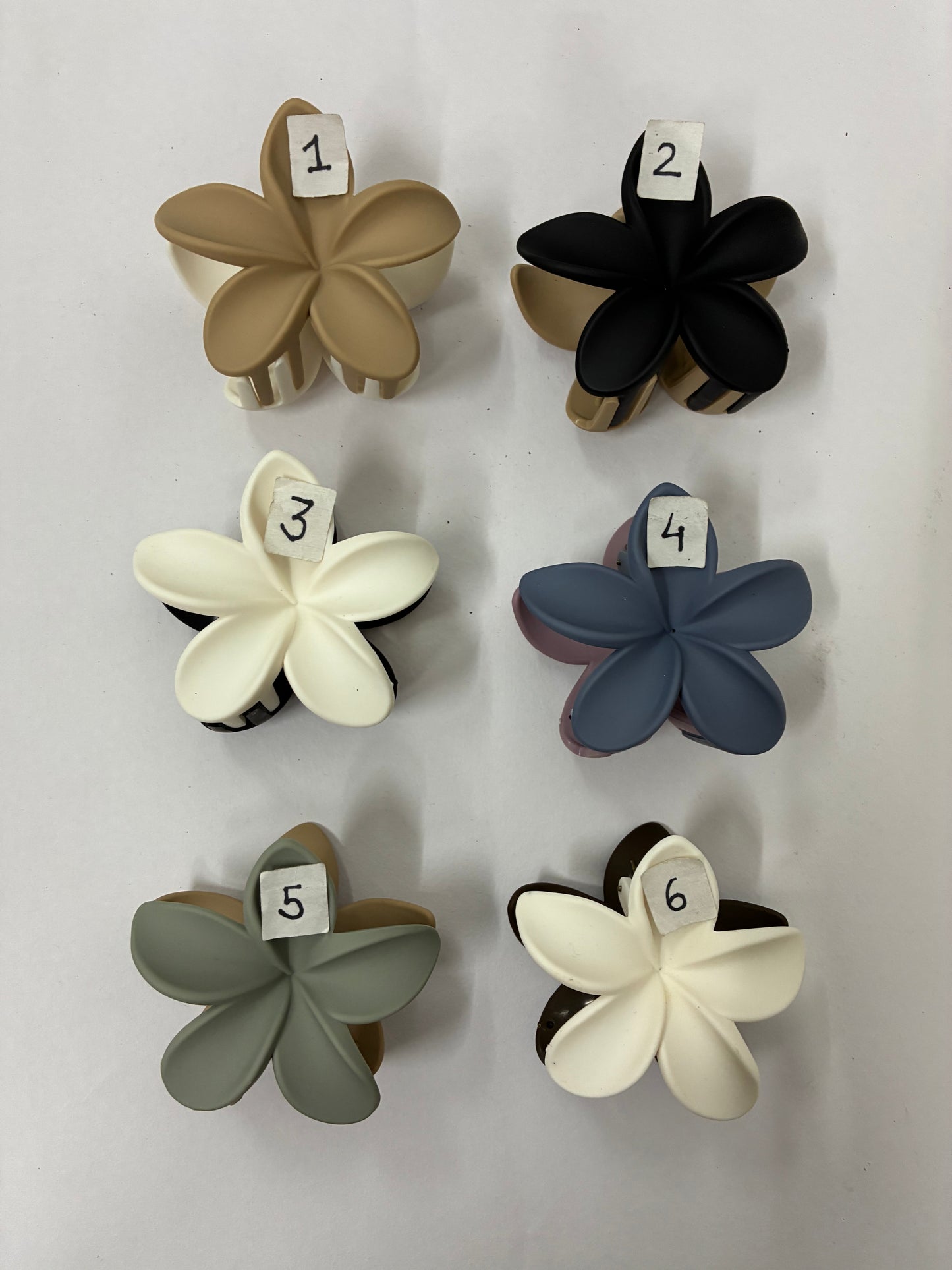 Floral Dual Matte Hair Clutchers