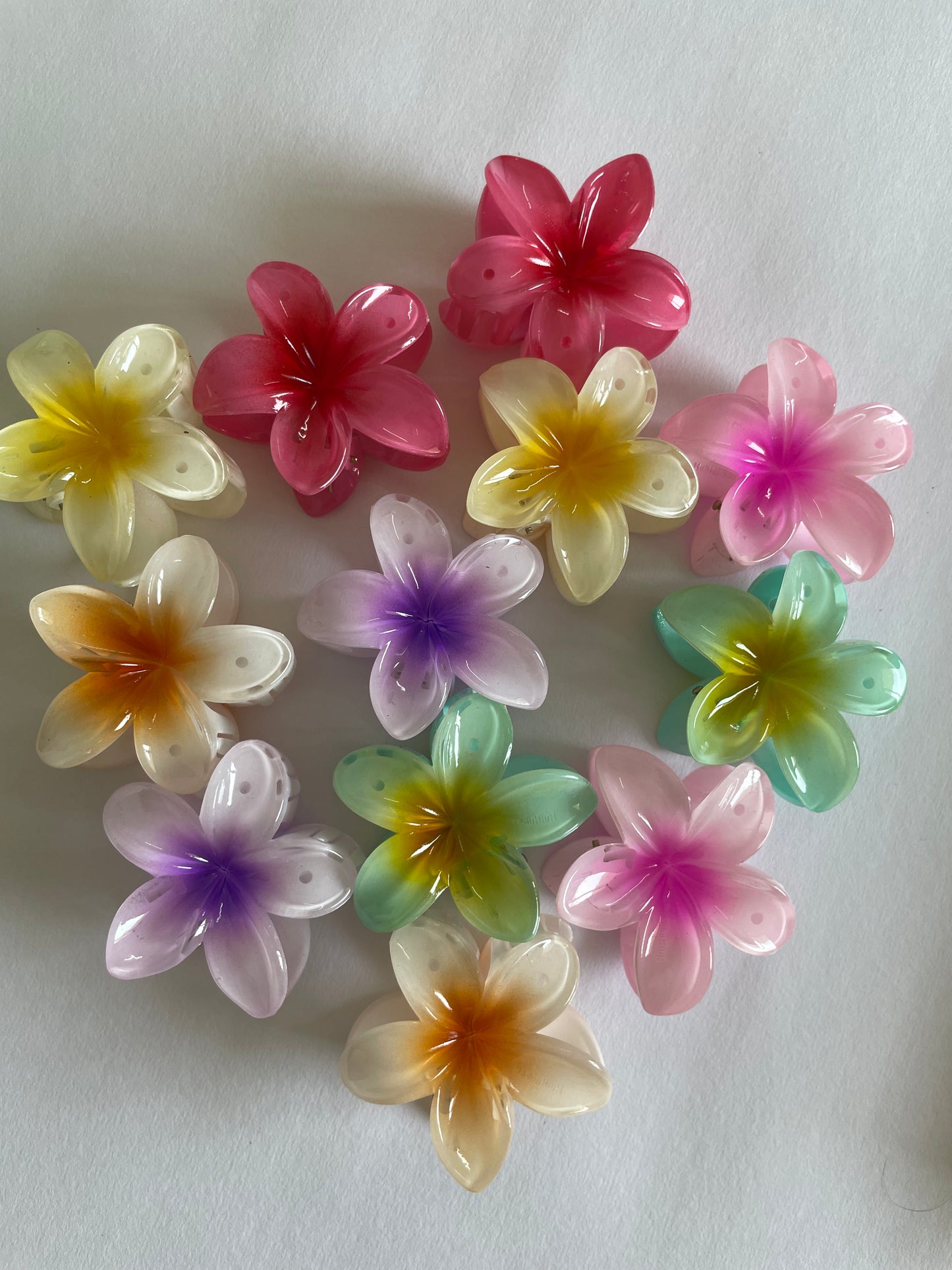 Pinteresty Floral Claw