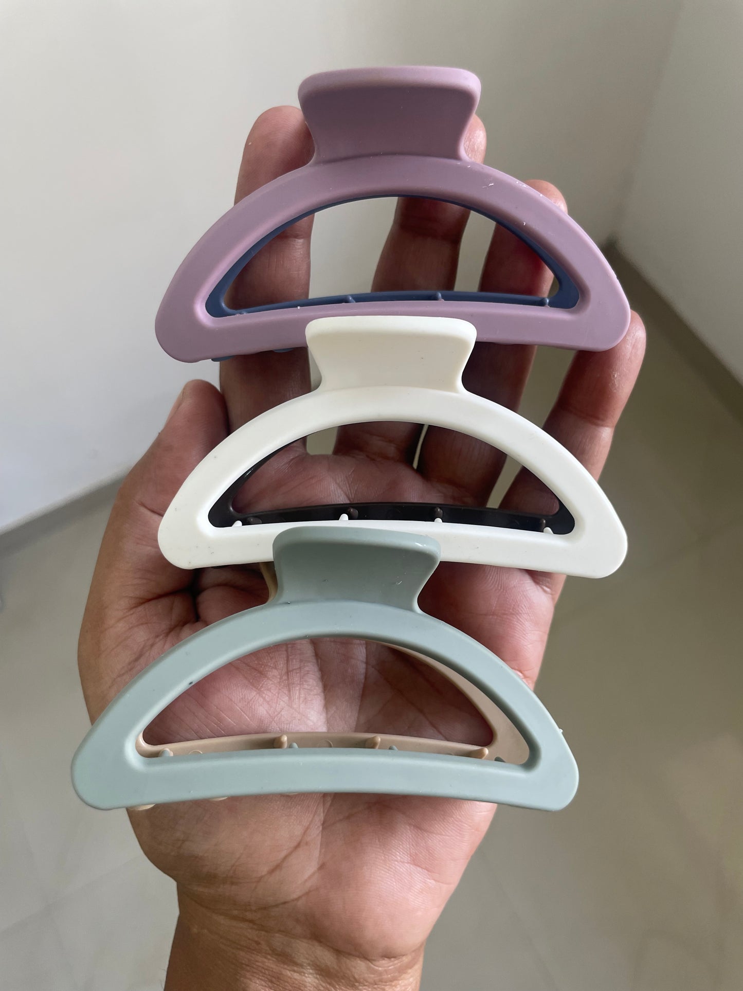 Dual Colour Matte Hair Clutchers