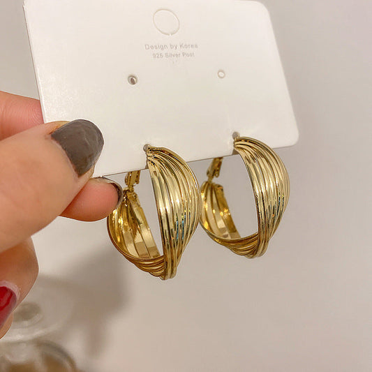 Twisted Ring Earrings – Golden