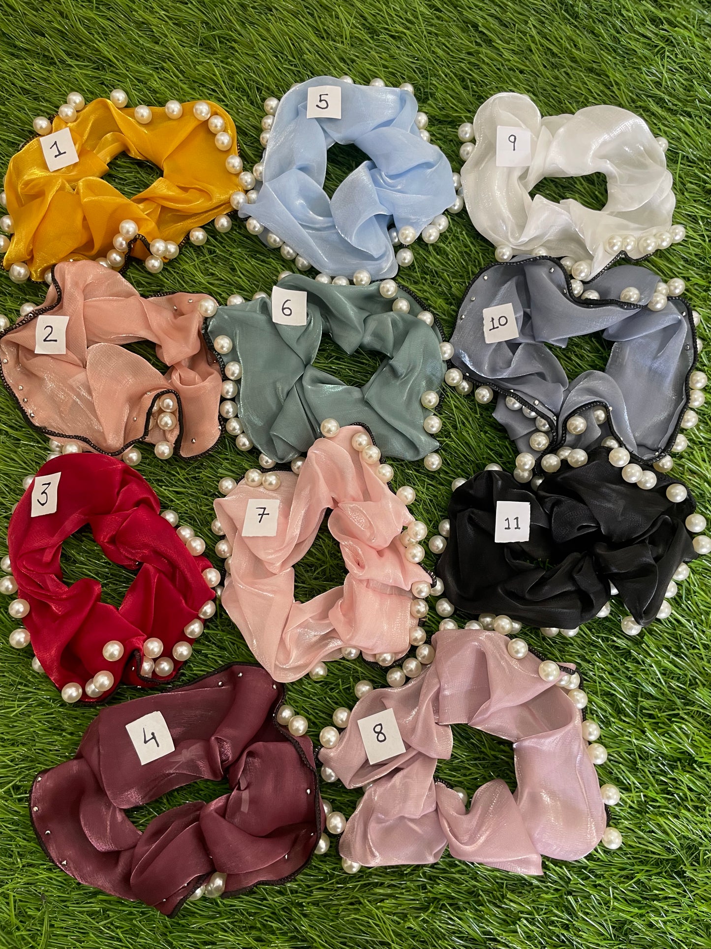 Pearl Scrunchies